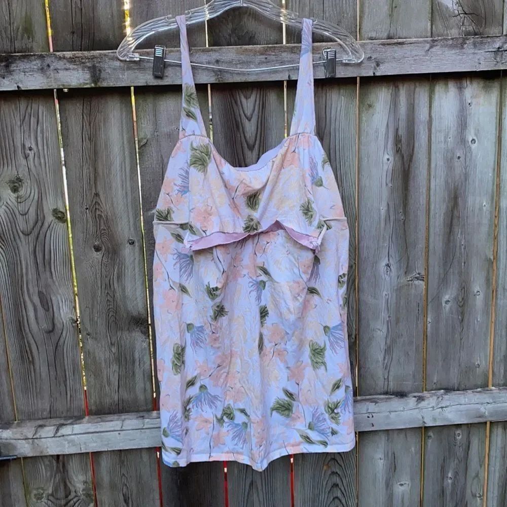Motherhood Maternity floral tank top sz. XL
